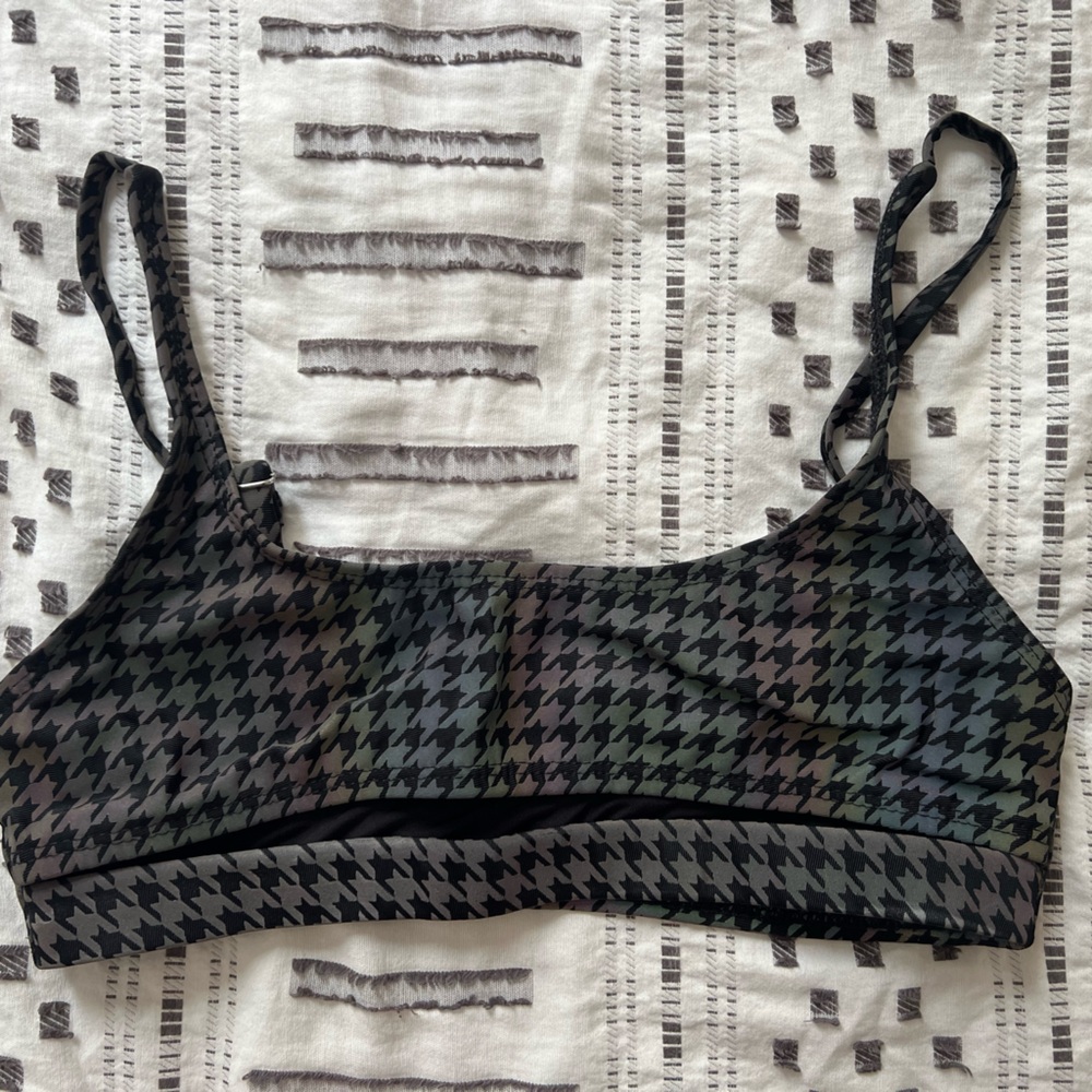 iHeartRaves underboob top.